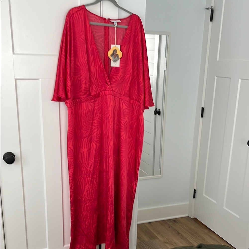 Red Plunge Neck Dolman Sleeve Cocktail Gown